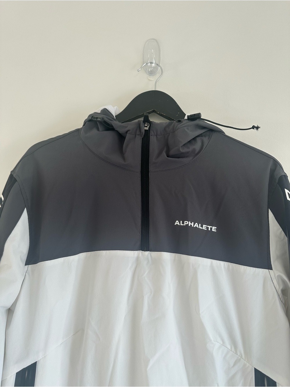 Alphalete Infinity Tech Jacket Size Small White Grey Windbreaker - Picture 5 of 10